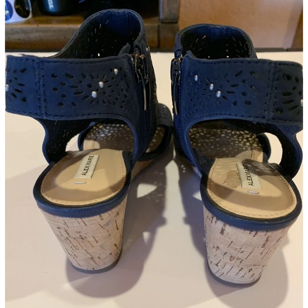 Alex Marie Women’s Sz 6.5 Leather  Cork Wedge Heels Sandals Shoes Navy *READ*